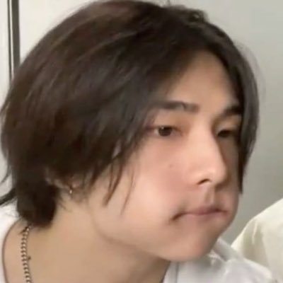 femlixie's profile picture. Bixby, play Unfair - Hyunlix ver.