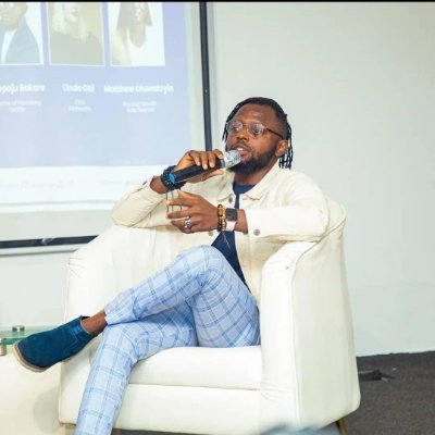 pojubakare's profile picture. From What Was, to What’s Next | Sharing stories, strategies and everything in between | Co-founder @"stealth startup" | Founder @BeyondTheVisual