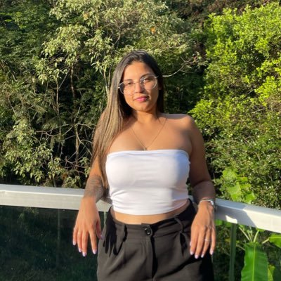 BellaSB16's profile picture. Maktub 🕉