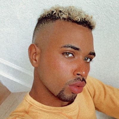 STUDD305's profile picture. I’m only here for the sex, fuck Elon Musk