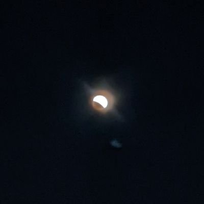 gcvpahjwWc5434's profile picture. 横国大1年・ 理工学部数物