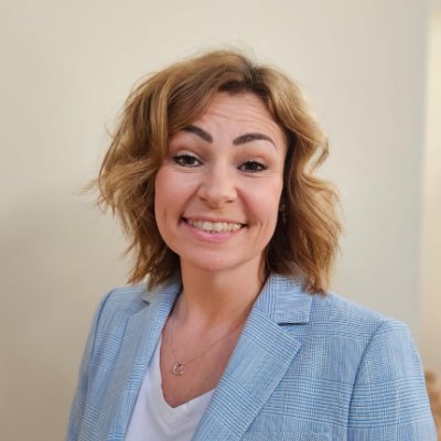 michdaniels1978's profile picture. Country Manager UK & I/AUS & NZ for VIVA Cruises. Mother of 3, stepmother to Will, wife of another cruise geek and loves acappella singing. All comments my own.