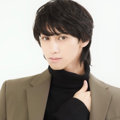 俳優/フリーランス/元美容師/ #PICU / #舞台アイチュウ / #スケステ / #パスステ / #華麗なるギャツビー /など...舞台とかドラマとか映画とかモデルとかチーズケーキとか立ち幅跳びとか!お仕事のお問い合わせ✉️ ↓ takutosegawa04@gmail.com