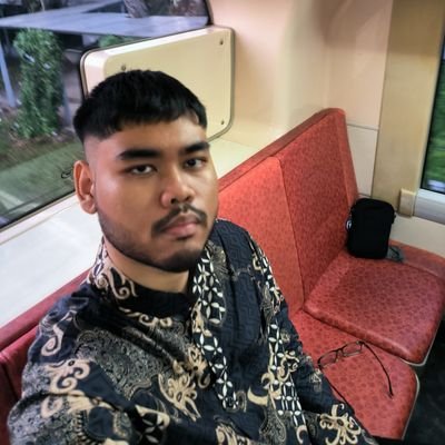 AshmedAsh's profile picture. Dua,tiga,tutop botol, banyak bacot lu kontol.