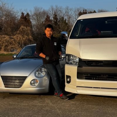 ながら洗車ディテーリング兄弟のたいきです! 200系ハイエースワイド+トレーラーとコペンl880k+ゴリラ🦍+α色々乗ってます! 元板金塗装屋のトレーラーも乗れる1級自動車整備士🚗 【世界の車を一台でも綺麗に】