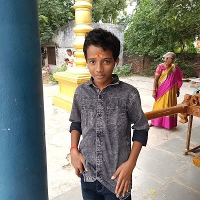 BYeswath40901's profile picture. 