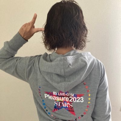 B'z(サポメン応援中ꉂꉂ📣)・お笑い・娘・楽しい事大好き(*ˊ˘ˋ*)❥ ❥ ❥年齢は大人🍺気持ちは若者🥳単なる呑んべぇ⭐️まじめにふまじめ⭐️ダイエットは永遠のテーマ⭐鍵垢、捨て垢っぽい方(独断)はフォロバしません🙇♀️ ̖́-遅咲きbro.です。平和主義😇揉め事嫌い😑楽しくやりましょ🙌