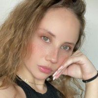 Kristel👒 (@sofiglow_) 's Twitter Profile