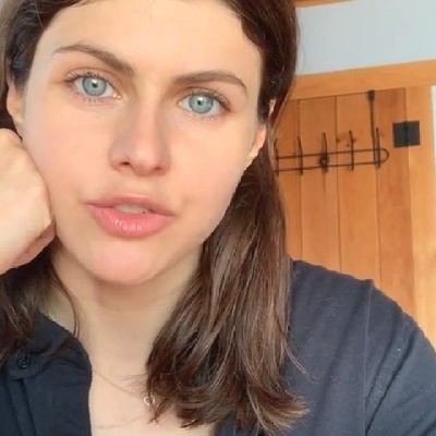 alexandradd9's profile picture. 