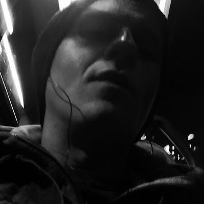 Loupgarou_E's profile picture. 𝔗𝔬 𝔨𝔦𝔩𝔩 𝔢𝔵𝔥𝔦𝔩𝔞𝔯𝔞𝔱𝔦𝔬𝔫