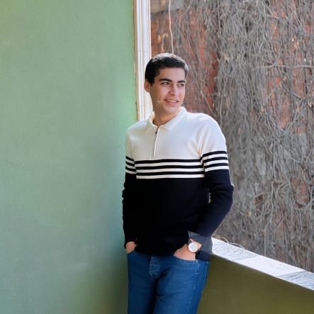 MohamedElmoher's profile picture. رومانسي وخفيف الدم.... بس اليومين دول شايل الهم. 

Bis_TU
HRM At ADVERTIZER