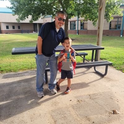 77ChuckV's profile picture. 