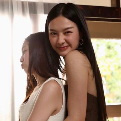 starrygulf's profile picture. 🌻☀️