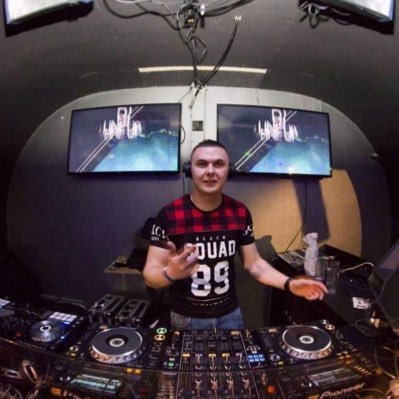 Ozee89's profile picture. 