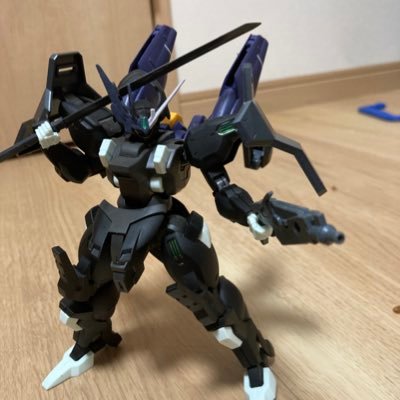 前のアカウント、ロックかかってしまったのでしばらくこのアカウント使います これからもよろしくお願いします🙇