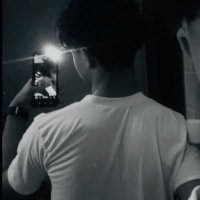 Tún tuẫn 2k8 (@lili_ana98523) 's Twitter Profile Photo