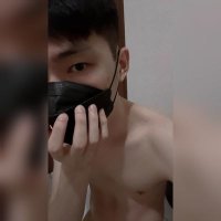 厚片吐司 (@breadtoast05) Twitter profile photo