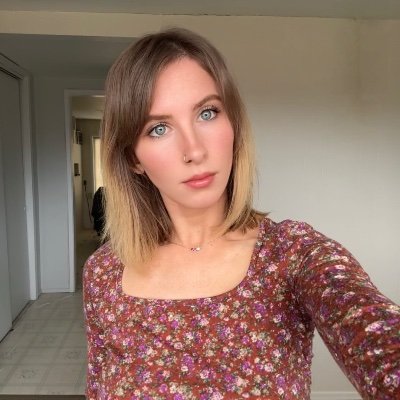 Book editor accepting new clients. 📚 Also an avid video game player and lover of literature. destyn@etherealediting.ca
