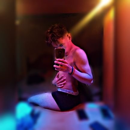 🔥🔥Gayboy🔥🔥
🏳️🌈LGBTQ+🏳️🌈
✨Versátil ✨
Insta:
https://t.co/XNSlBanyw8