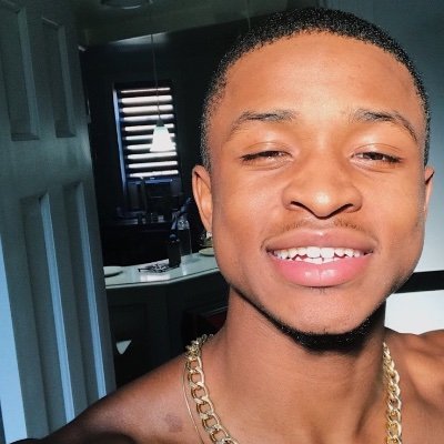 28 UK
Stop fetishising black men!
back on tumblr @loyalmoneylove