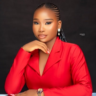 Pretty_Doose's profile picture. Direct response Copywriter | Marketing strategist | Ghostwriting | content writing | Email marketing ( for SaaS and Course creators)