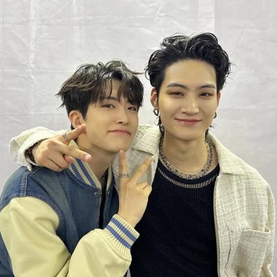 🔲 I'm not with you doesn't mean I don't love you anymore 🔲  AHGASE Forever 🔲 2JAE 👬💖 & GOT7 💚