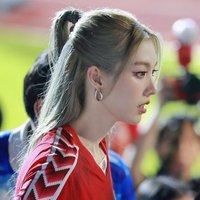Mina (@_mina0450) 's Twitter Profile
