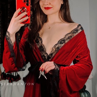 🌹𝐀 𝐓𝐫𝐮𝐞 𝐄𝐧𝐠𝐥𝐢𝐬𝐡 𝐑𝐨𝐬𝐞🌹
Humiliatrix┊ Sadist┊ Control Freak ┊ Top 1.1% OF https://t.co/cg8j3gvLhQ