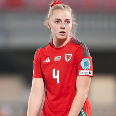 mayzeedavies5's profile picture. man city // wales ⚽️