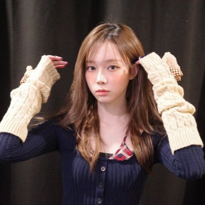 my credit ; review #rvjiyuinnx 🌷✨, tracking number #tnjiyuinnx 🌟🌟 my tiktok ; @jiyuinnx 💞💞 #dongren #joy #ningning #rei #chaewon