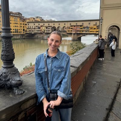 gillydrukmaler's profile picture. 