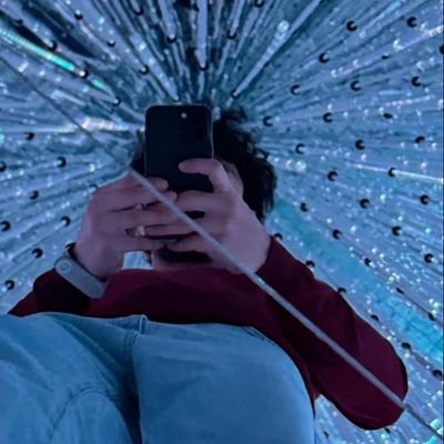 heniminii44's profile picture. 