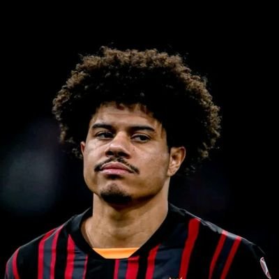 efffffffffffee's profile picture. 