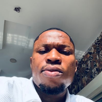 Hello there! Call me Ubiee! Your Online Next-Door Social Media Marketer|E-commerce|Freelancer|Proofreader|Activist|Politics