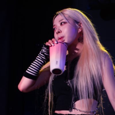 Lost in @jayoungRQ ās eyes š„¹ ā¢ Main @kazeni_san // Speak Eng & Fr || Park Jayoungās content finder š¤š ||