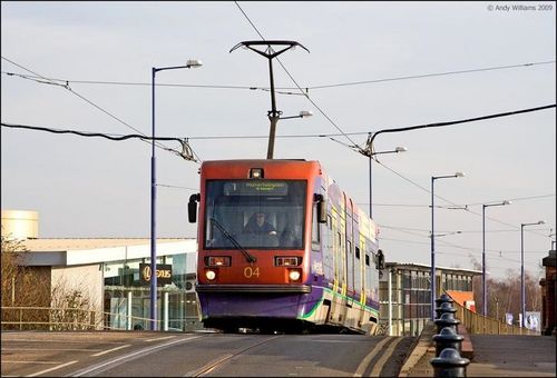 vmcq1002's profile picture. like Stocks and Shares, travelling, photography, art, pubg.