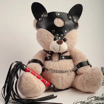 Gosto de sexo, de ter e dar prazer, gosto de alimentar as fantasias de outras pessoas, e principalmente, gosto de gozar, gozar muito, transbordar em gozo.