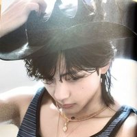 anaapau (@tae_mybegin) 's Twitter Profile