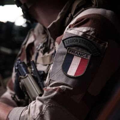 This account documents all kinds of news about 🇫🇷 & 🇺🇦.