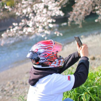 chikihana's profile picture. 40代で長年の夢だったバイクの免許を取得しアラフィフでありながら青春謳歌中🤣愛車はGSX-S1000F→GSX-S1000GX（SUZUKI車です）休日バイカーで関東周辺を徘徊してます！ソロツーメインですが、どこかでお会いしましたら気軽にお声かけて下さい🙇‍♂️では、バイクこそ我が人生！なんちゃって☺️（古い…）
