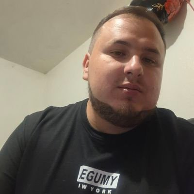 niser351759's profile picture. 