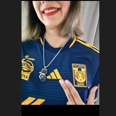100% Regia, 1000% Nicolaíta, 3000% Tigre. Hija del Cerro de la Silla.