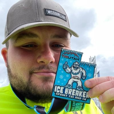 Ex-sports reporter turned marketing pro/sports watcher. #MizzouMade, Midwestern-molded mountain man. Meat smoker and country music fan. Sometimes triathlete.