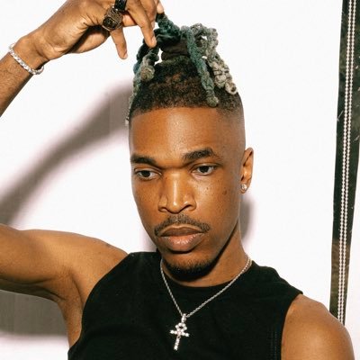 LOVE SZN OUT NOW ❗️International DJ from Lagos 🇳🇬 @evenintheday ☀️