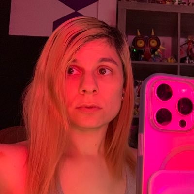 👾nonbinary🫧she/they🌸DJ🌿BUDTENDER 🎵PROMOTER @1015sf🪩 🎮VR GOGODANCER🎧AuDHD