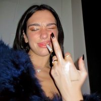 Selene (@selecoronel) 's Twitter Profile