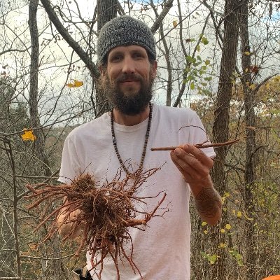 micro_vital's profile picture. Father, Farmer & Friend
Korean Natural Farming practitioner
Student of neo-traditional healing modalities & disciple of the Supreme Consciousness 🪔