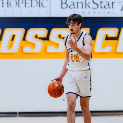 Sioux Valley Basketball Guard/Forward and Football DB/WR 🏈🏀 C/O 2025 Jeremiah 32:27✝️. 6’3 190lbs 4.61 40