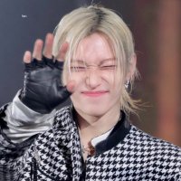Lixx 🍓🥝 (@lixxiesdiary) 's Twitter Profile