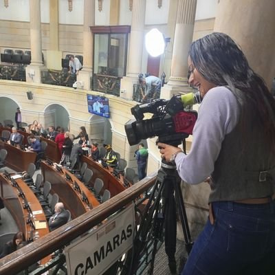 🎓Abogada.
Candidata a Doctora En Derecho.
Magíster En Derecho Penal y Procesal Penal.
Especialista En Derecho Penal y Procesal Penal
Gracias por todo buen Dios